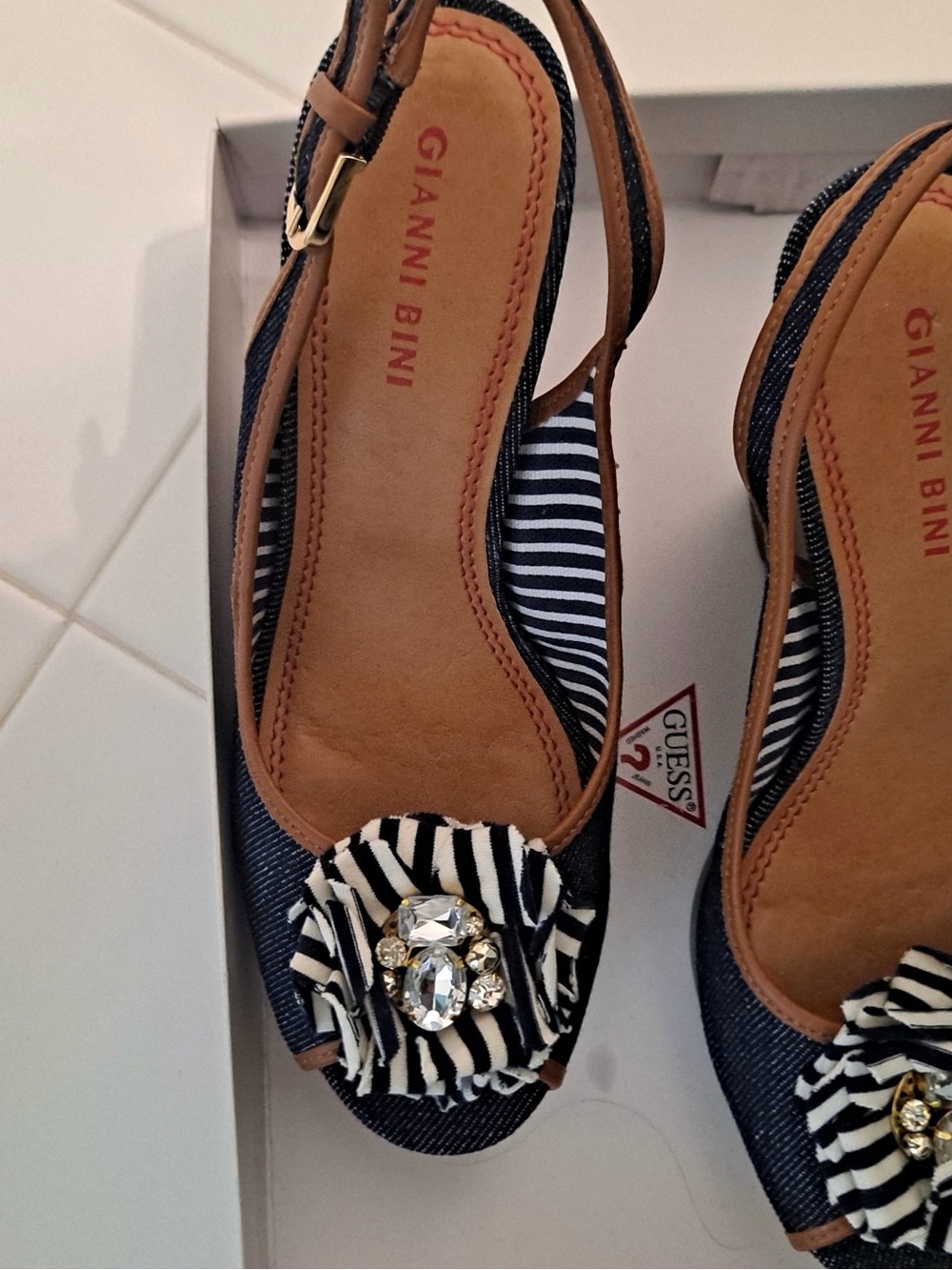 Gianni Bini Black and White Striped wedge ,